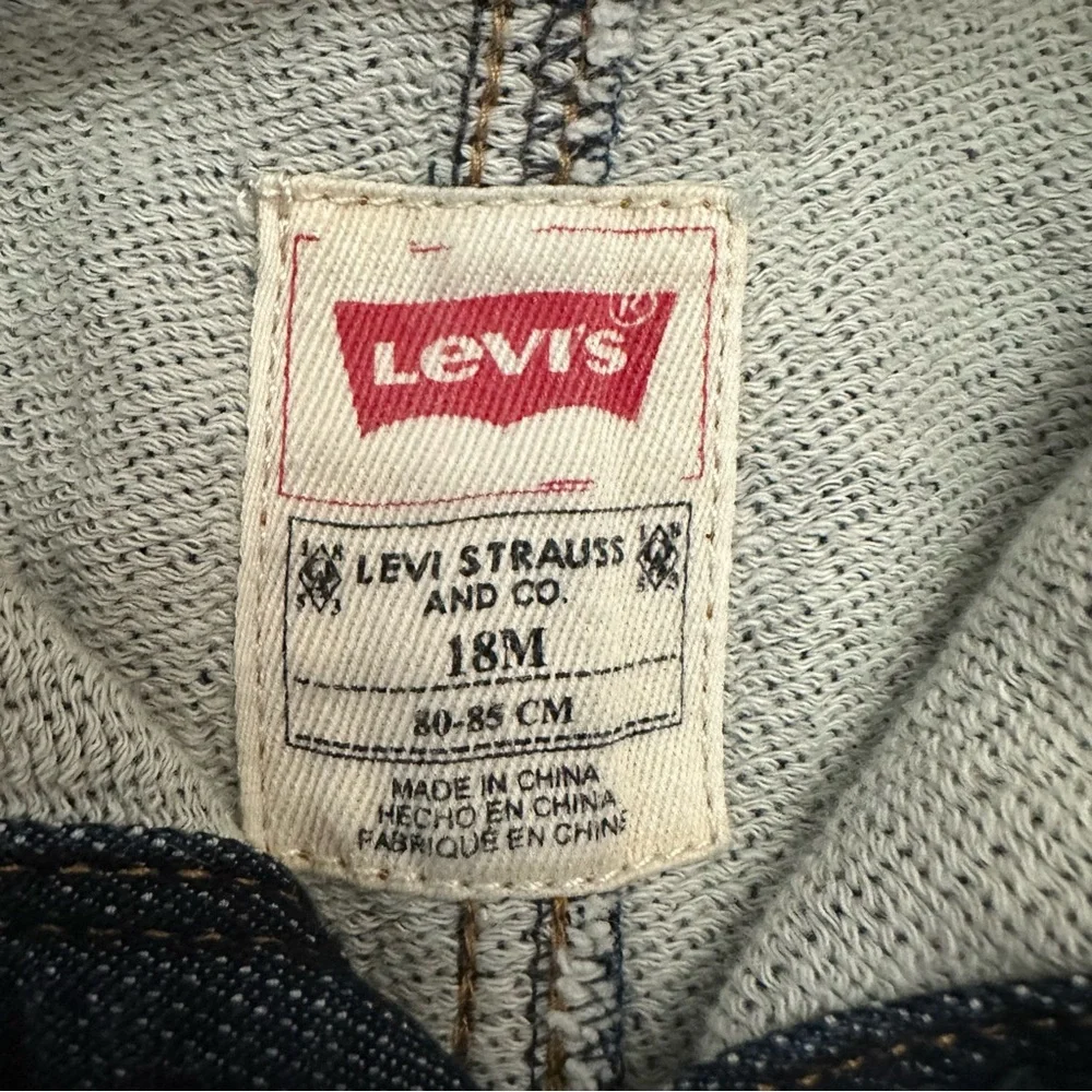 Levi's Blue Denim Overalls Classic Workwear Style - Picture 2 of 6